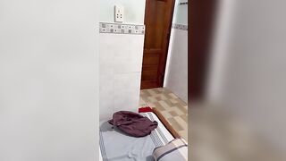 lén cởi bao lúc chịch bị em sinh viên dỗi