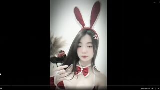 thúy hằng 2k7 lộ clip thủ dâm địt nhau cực nứng