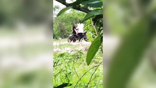 Đứng quay lén Vk đi lẻ với trai mà nứng cặc hơn đụ Vk
