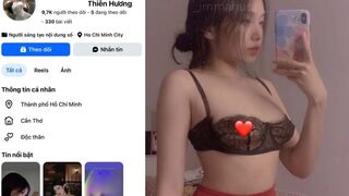 Video sex em Thiên Hương mông căng