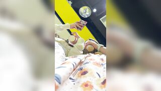 nàng thơ loli đi dajop phố bị dâm tặc quay lén dưới váy