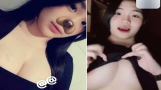 Cực phẩm em trắng tròn bím dâm