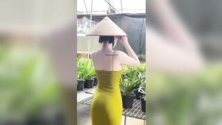 Bồn chứa tinh của cả xóm