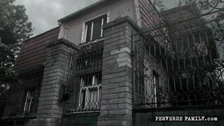 GIA ĐÌNH BIẾN THÁI 1.1