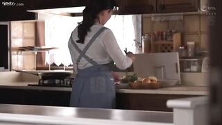 Phim sex Nhật Bản Môi và cơ thể họ là của nhau