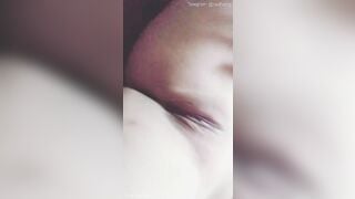Em học sinh mới lớn tập móc 3