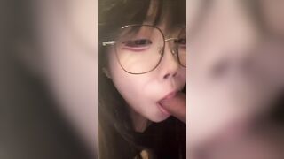 Gạ gẫm Teen Sinh viên Loli kính cận Bú liếm cu mà ko dám djt nhau
