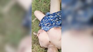 Mbbg vú to lồn múp ra sông thủ dâm gạ trai trẻ dâm đãng