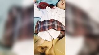 Bà chị cosplay đi triển lãm về ngon quá bị thằng em kế đè ra địt luôn