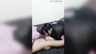 đang nằm ngủ trong phòng thì tự nhiên con em kế bú cu rồi đè tôi ra địt