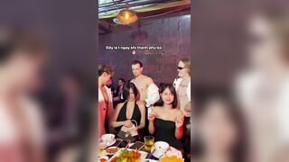 Đây là t ngay sau khi trúng số!
