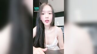 Trần Hà My con đĩ lăng loàn bán quạt bên trung quốc xinh xắn - phần 4