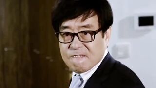 Nhìn cô vợ trẻ địt nhau với trai trong phòng ngủ dâm đãng kích thích