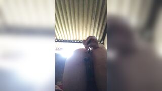 Bé gái mới nhú mà dâm quá thủ dâm bằng mọi thứ em có - phần 1
