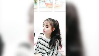 Em việt nam hát xong lên tầng thượng chịch
