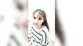 Em việt nam hát xong lên tầng thượng chịch