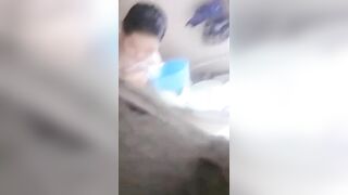 lại bị phát hiện khi cố quay lén hàng xóm tắm