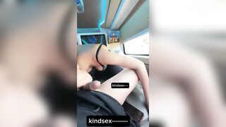 Cho chị dâu bú cu trên xe khách trên đường về quê ăn tết