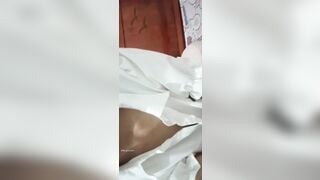Bé học sinh Trung Quốc tập live bán dâm 4