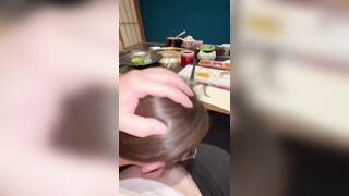 Đưa em nó đi ắn rồi địt luôn trong phòng ăn riêng vú to lồn ngon bú cu điêu luyện