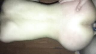 anh đừng vỗ nữa đỏ hết mông em tý ny em về biết đấy