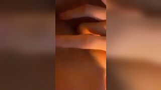 Em Hoàng Hồng Anh lộ clip móc lồn