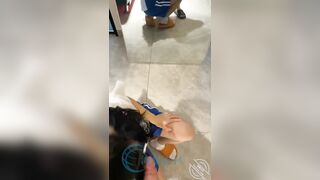 Bé nó đi học về chưa cởi quần áo đã vội ngậm cu anh kế