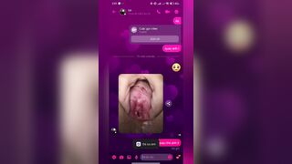 Bé nó xinh mà dâm vãi lồn luôn, em nó call sex đút luôn khúc mía vào lồn cho xem