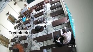 học sinh bây giờ bạp thật nghịch vú địt nhau luôn trong lớp - phần 1