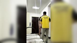 cô chủ nhà dâm đãng và a shiper máy mắn