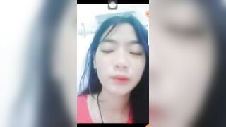 Nguyễn Vy 2k7 Em gái CN Bắc Ninh vừa đi làm về đã vội call sex kiếm thu nhập thêm P2