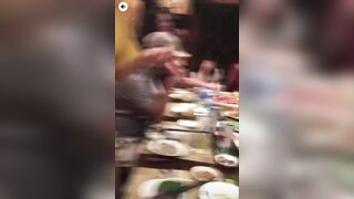 nhậu mà thách loạn múa lửa như này thì bao giờ mới say