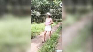 Em teen Việt MỹHạnh2000 mông to tròn thích chổng mông show lồn múp giữa đường