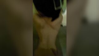 Lôi em họ ra chịch ngoài ban công khi bố mẹ ngủ