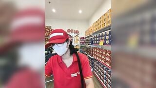 Siêu Thị WinMart bé nhân viên lồn nhiều nước vừa làm vừa bán quạt - phần 30
