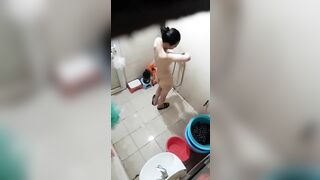 Em hàng xóm mình dây vú bự