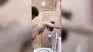 Bố dượng chịch con gái của vợ