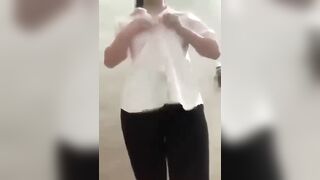 e gái *** lộ clip