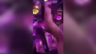 Thác loạn trong quán karaoke 2