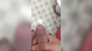 Tắm sục cu