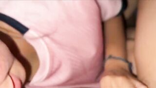 Loạn luân với em họ mới lớn bú cu móc lồn địt nhiều nước