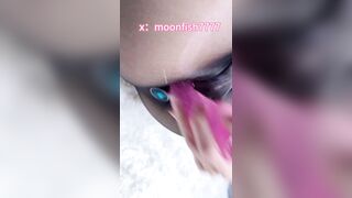 Ký sự thủ dâm đầy dâm dục và nhiều nước từ nhà đến public của em Moonfish7777 [22]