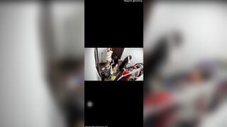 Quay lén phòng thay đồ của mấy e nữ sinh