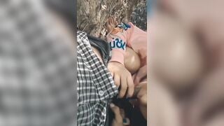 Bé hàng xóm nghỉ hè bị ông chú dụ vào rừng địt nhau
