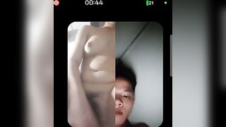 Em gái k10 thủ dâm với anh trai