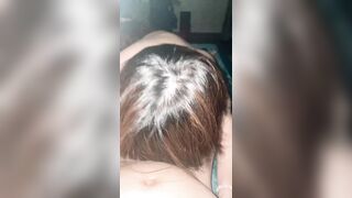 Đang nằm ngủ, Con bạn thân tụt quần Bú Liếm Cu đòi nuốt tinh mà ko cho djt