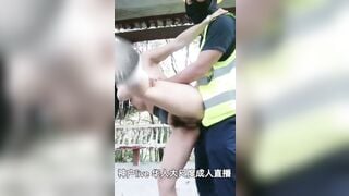 Dâm nữ Vú To Lồn rậm, Cho a thợ xây lút cán Public, Lút cán doggy live sex
