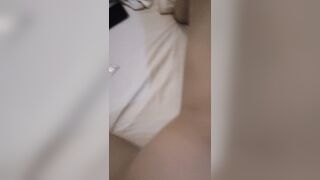 vừa rên sướng em cũng không quên bảo anh đừng quay mặt em nhá