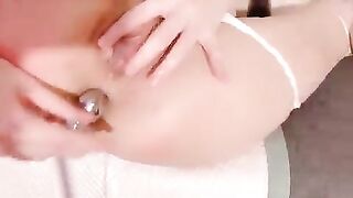Thủ dâm bằng núc hậu