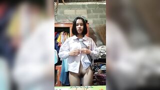 HỌC SINH VÙNG CAO NGỨA LỒN VỀ ĐẾN NHÀ LÀ PHẢI BỎ RA GÃI NGAY